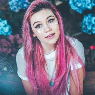 A Shout Out To…. Jessie Paege! – Fierce & Fabulous Revolution