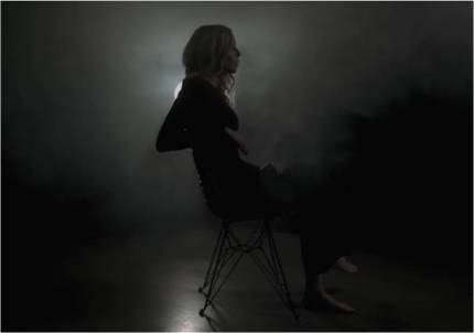 Ruelle the other side